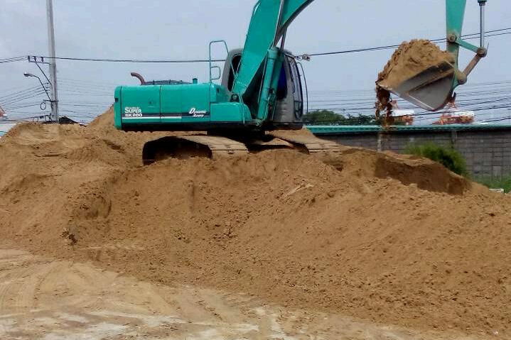 ทรายถมที่ ถมที่ดิน